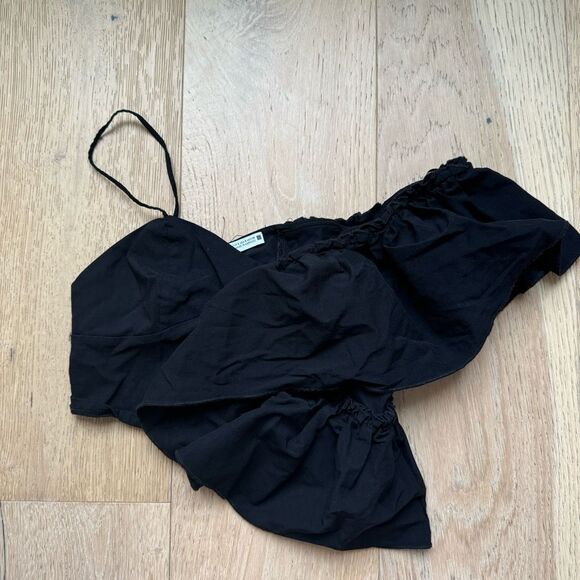 $5/$25 Zara Black Ruffle One Shoulder Crop Top Size Small blouse Fun Feminine - Picture 1 of 6